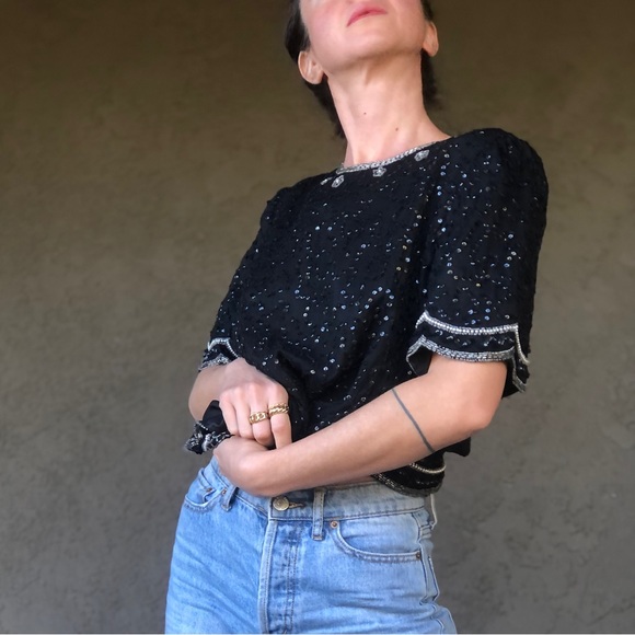 Bling is the New Normal! vintage silk bead& sequin top - Picture 3 of 11
